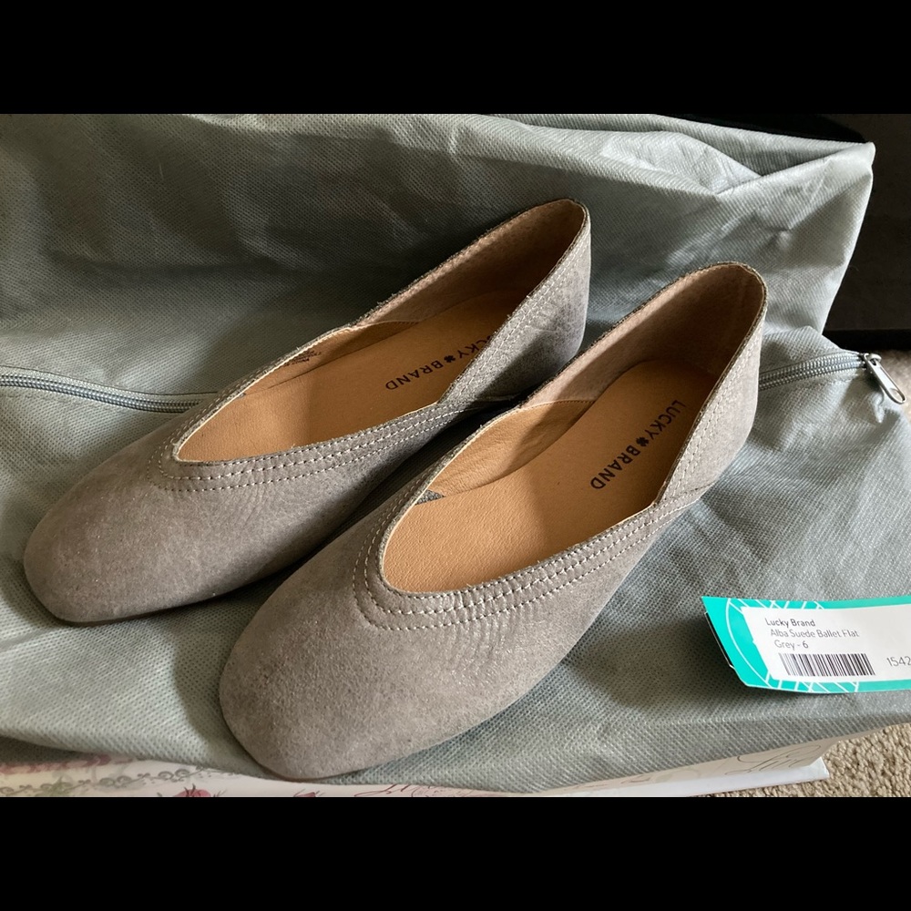 Lucky Brand Alba Suede Ballet Flat Grey NWT Bag